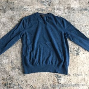 Banana Republic v neck sweater